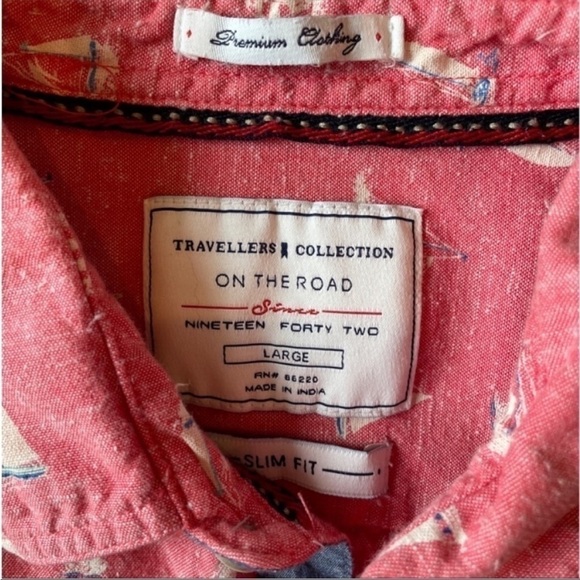 Traveler's Collection Premium Clothing
Mens XL Slim Fit Short Sleeve Shirt - Picture 3 of 5